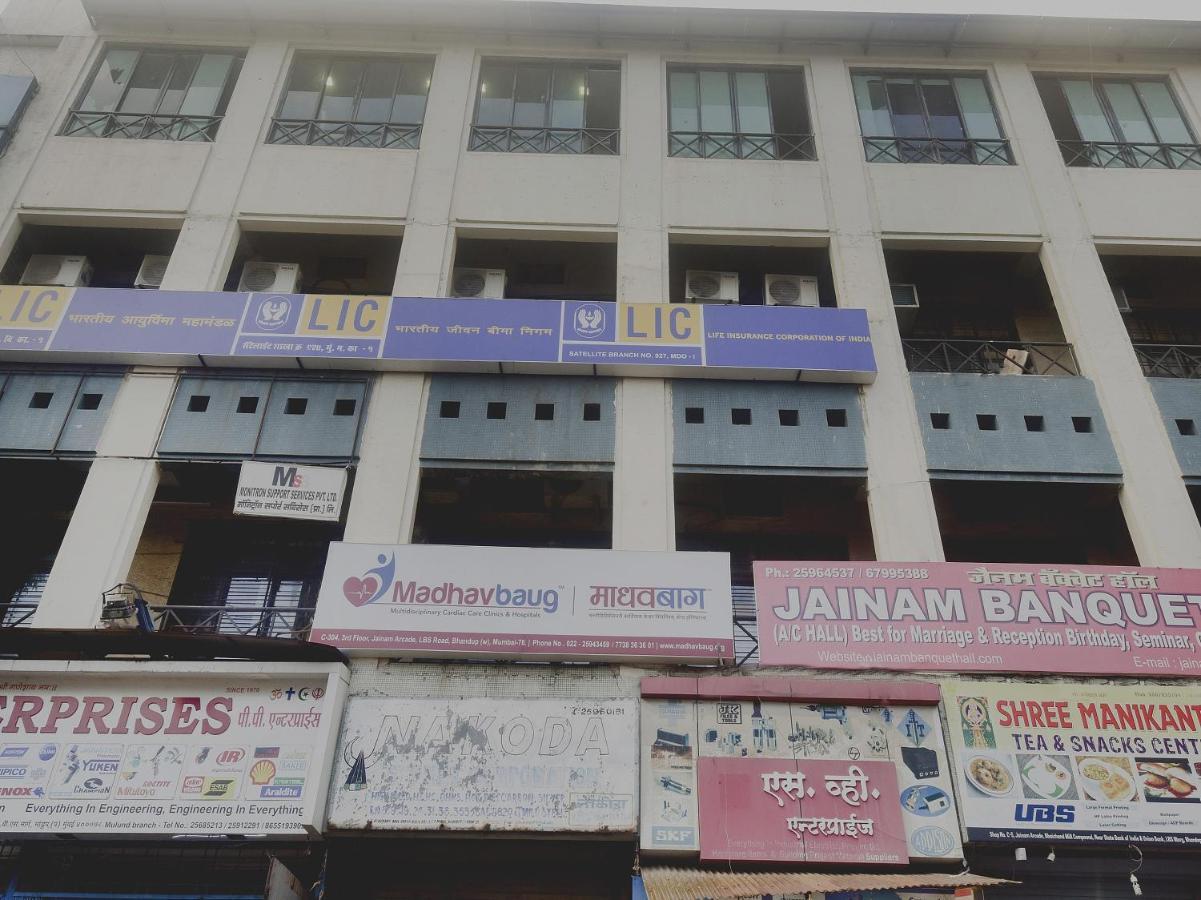 OYO 43474 Hotel Blue Sky Mumbai Exterior foto