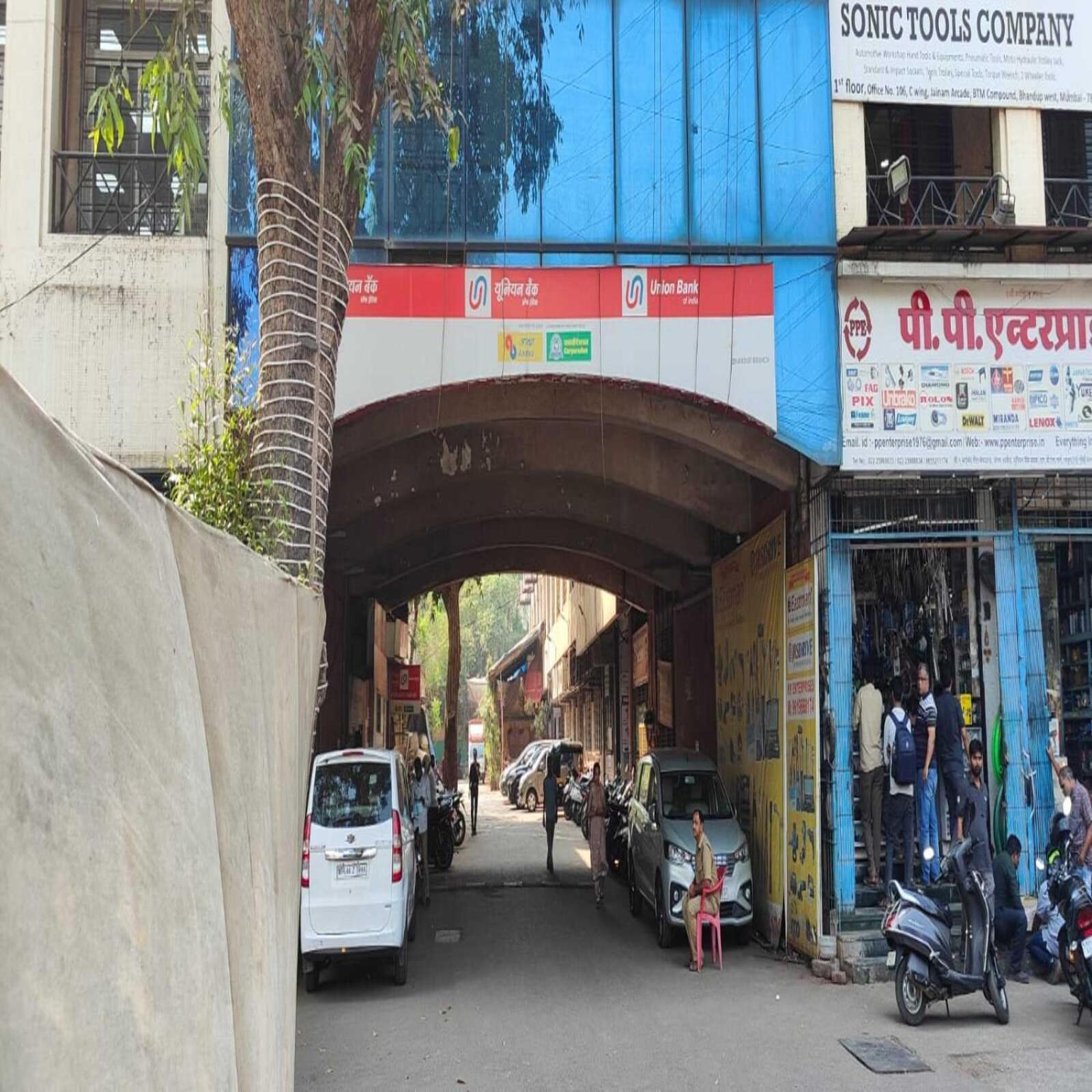 OYO 43474 Hotel Blue Sky Mumbai Exterior foto